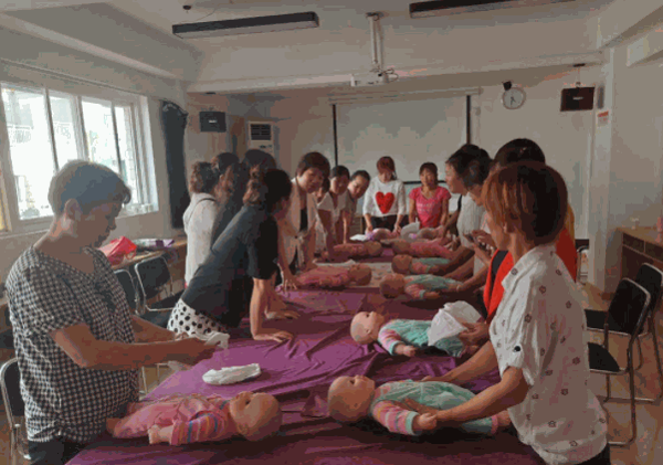 七色光母婴培训